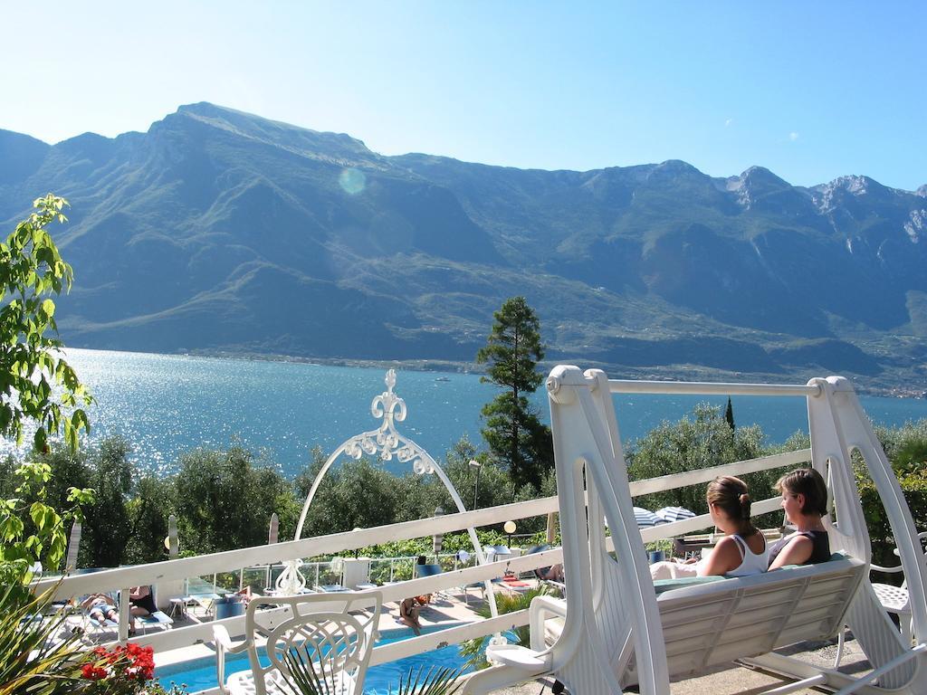 Hotel Riviera Limone sul Garda Exterior foto