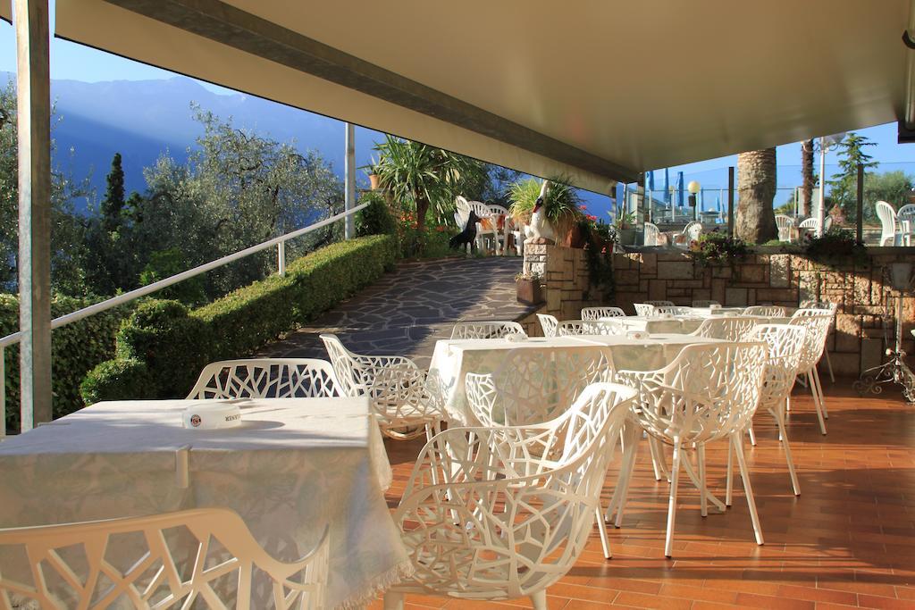 Hotel Riviera Limone sul Garda Exterior foto