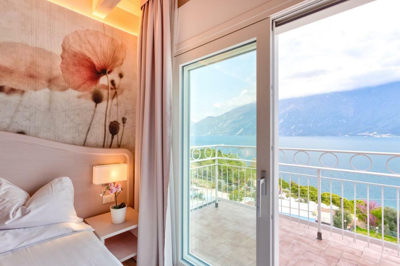 Hotel Riviera Limone sul Garda Exterior foto