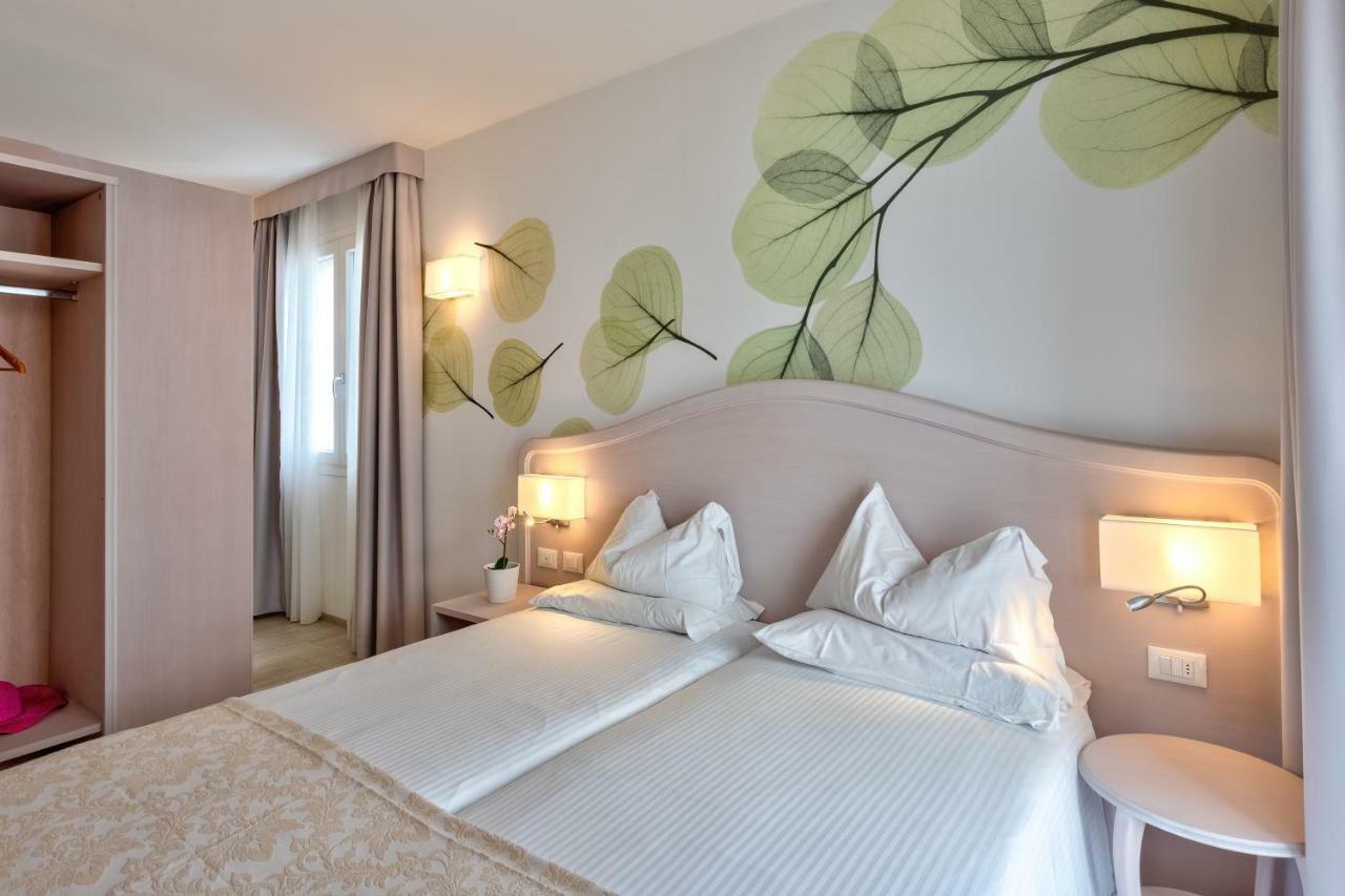 Hotel Riviera Limone sul Garda Exterior foto